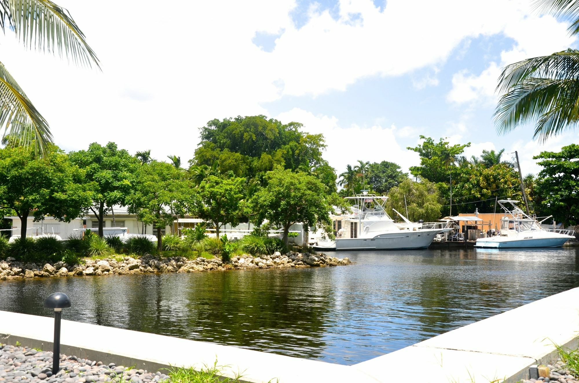 Riviera Luxury Living At River Oaks Marina And Tower 마이애미 외부 사진