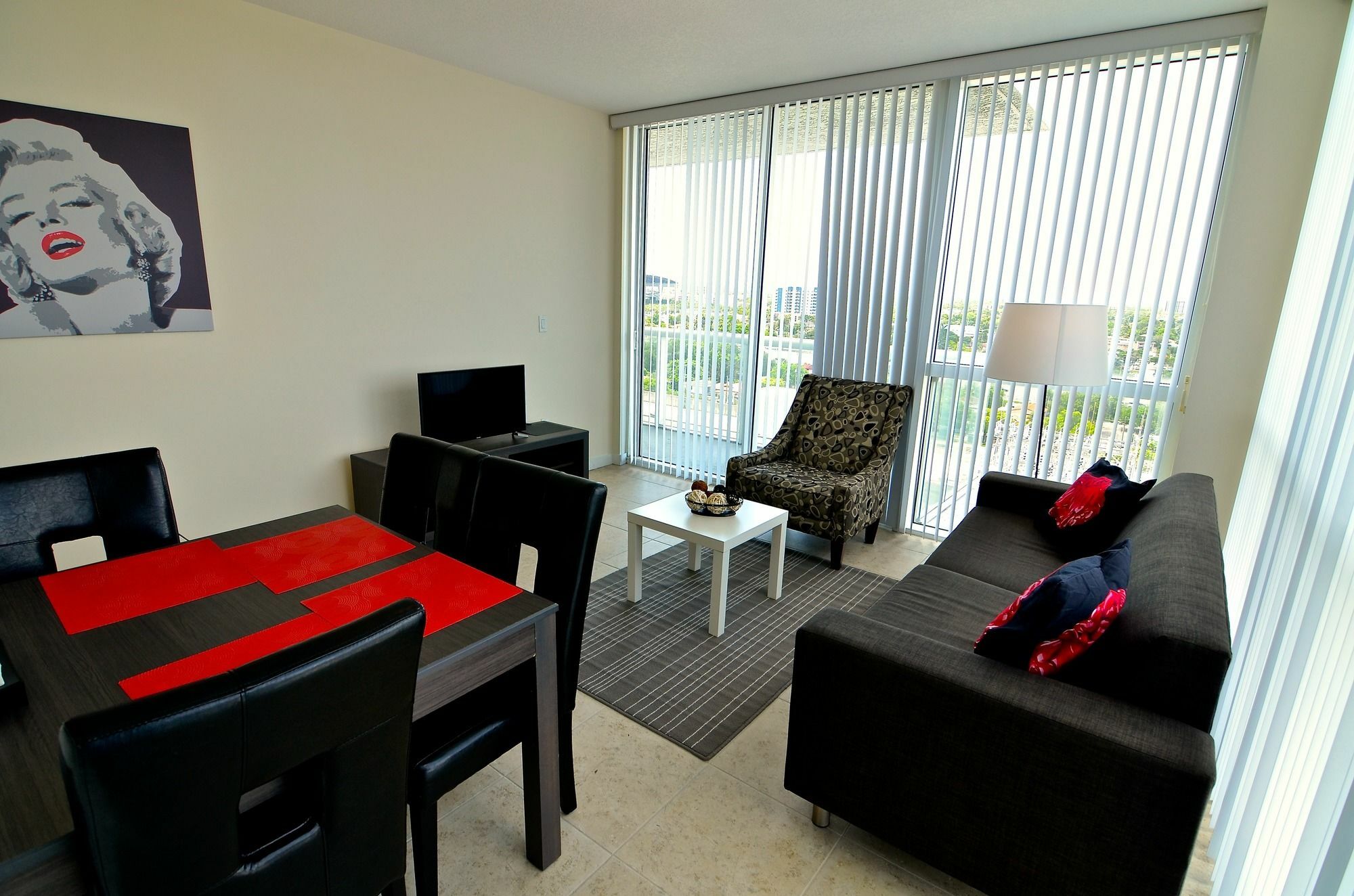 Riviera Luxury Living At River Oaks Marina And Tower 마이애미 외부 사진